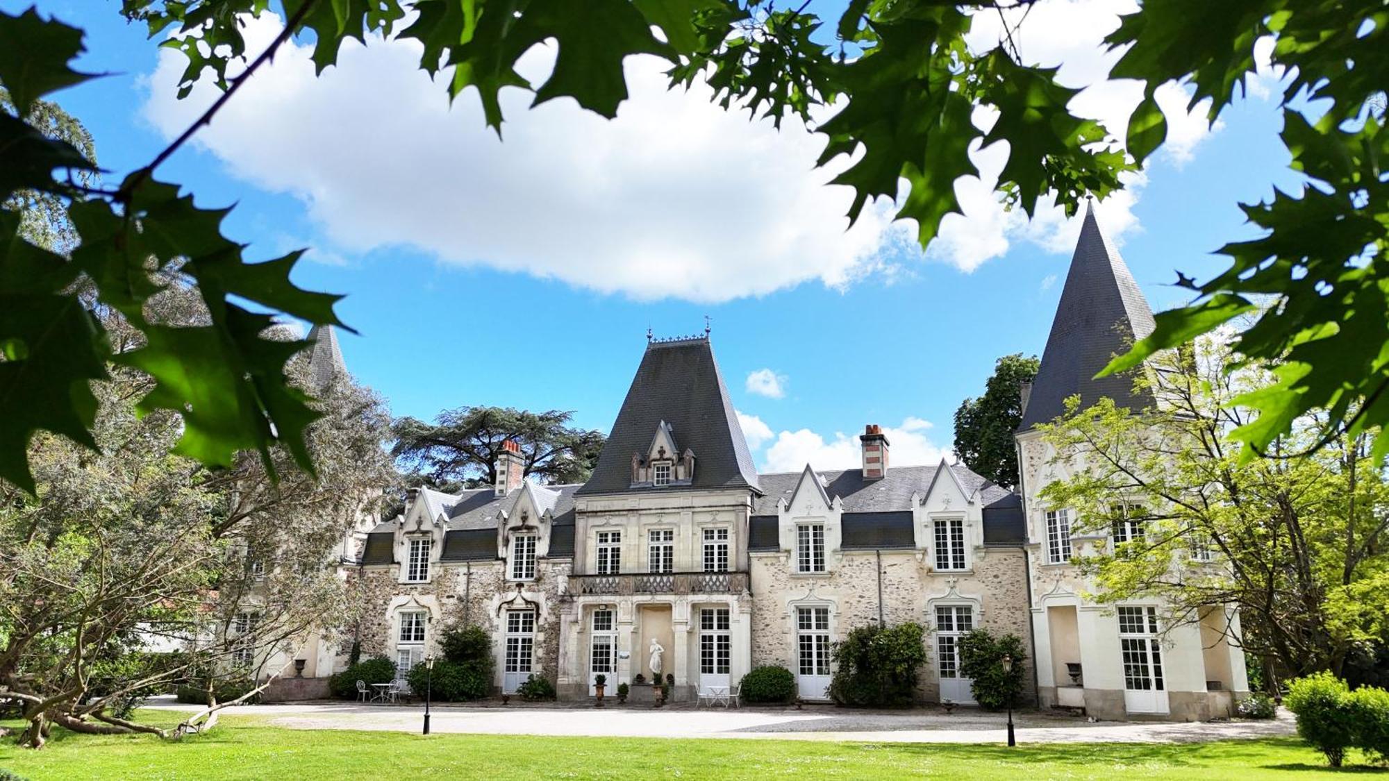 D'hôtes Château Du Bois De La Noe 2*