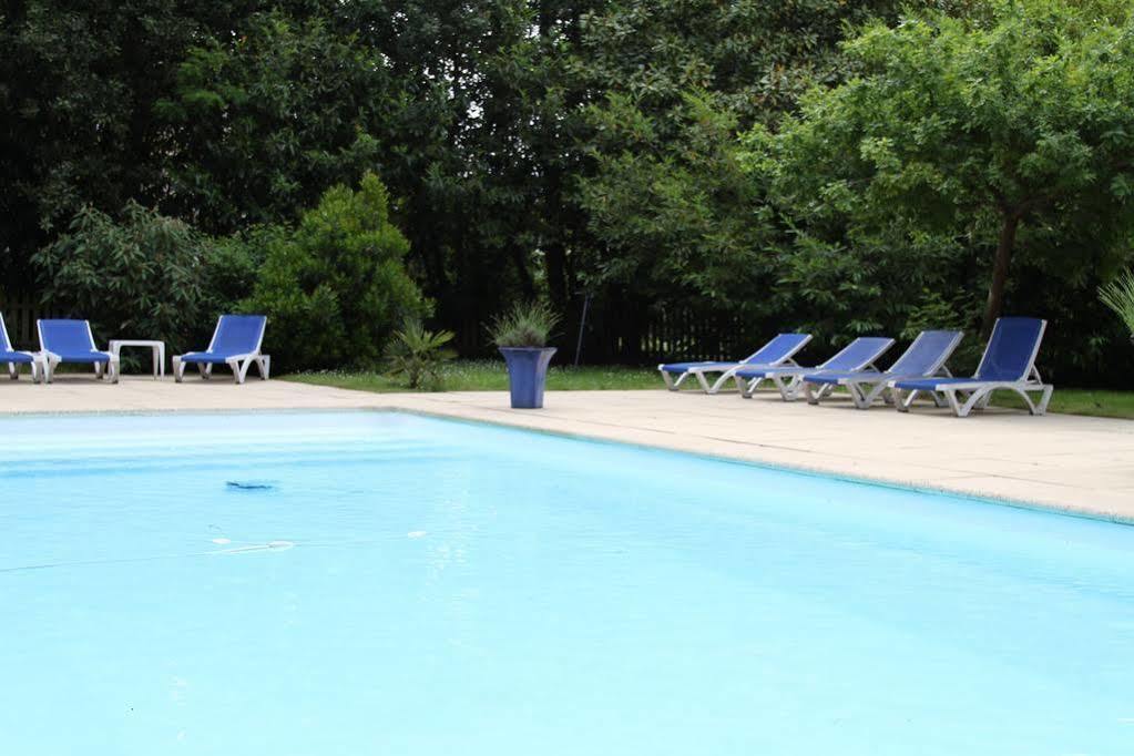 D'hôtes Château Du Bois De La Noe Couette-café Bouaye